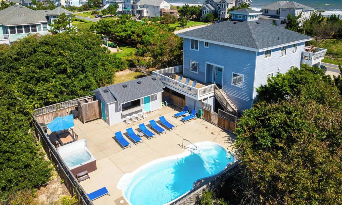 Whalehead Beach House | Semi-Oceanfront w/Heated Pool & Cabana