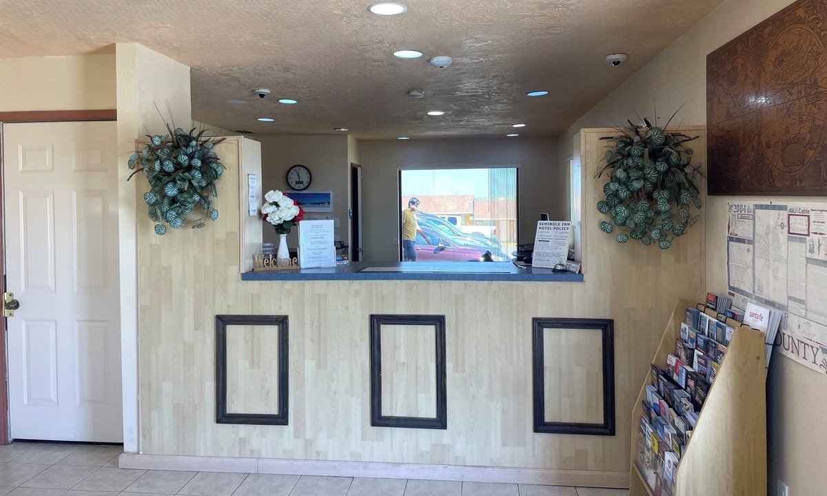 Seminole Hotel | Seminole Inn Near New Mexico Hwy 62