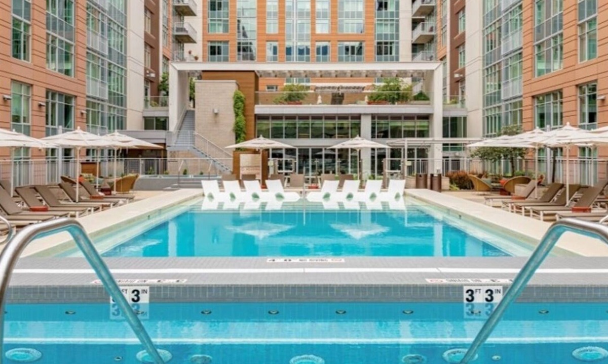 LoDo Hotel | Sentral Union Station | 1BR Apt in Union Station | Pool | Entertainment Spaces