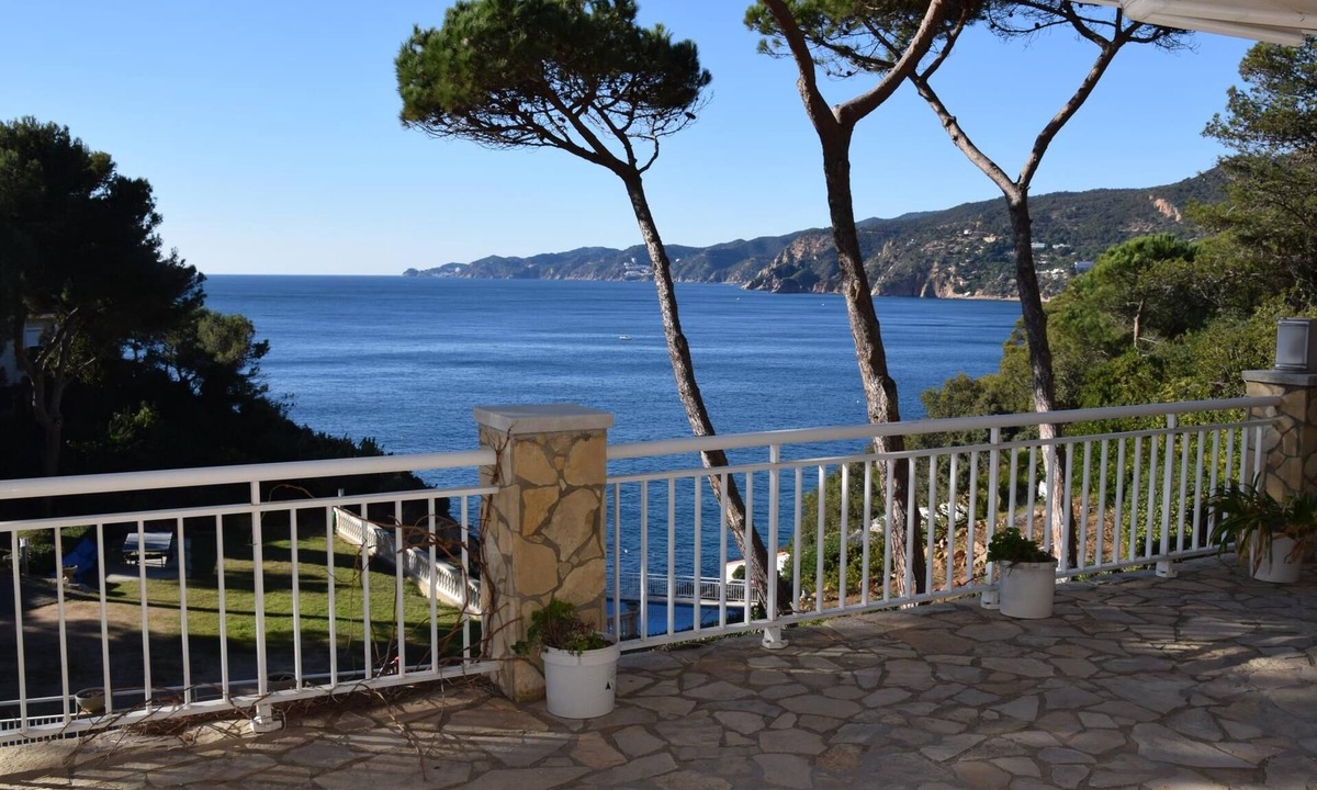 Sant Feliu de Guixols Apartment | Senya Salvi Baixos CostaBravaSi - Pool, Sea