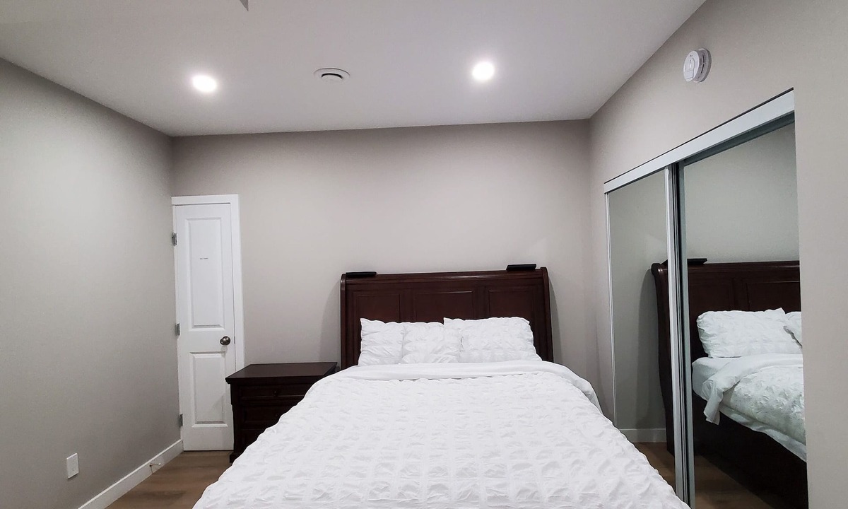 Fort Gary House | Separate Entrance Basement Suite