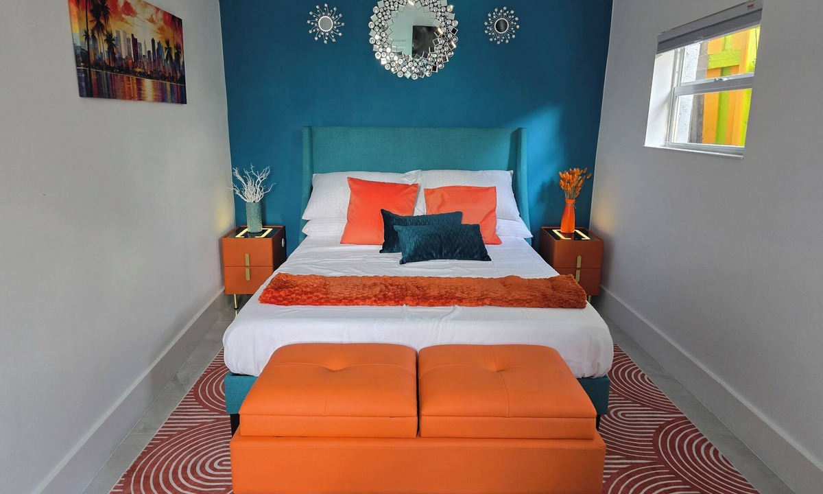 Liberty City Apartment | Separate Guesthouse-Private Bathroom-Full Kitchen-Free Parking-AC-Center of Mia.