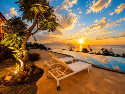 Seraya House | Seraya Cove Estate by Manara