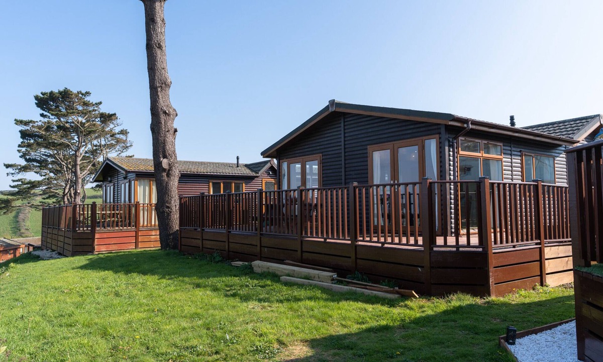 Saint John Ski Chalet | Serendipity Lodge