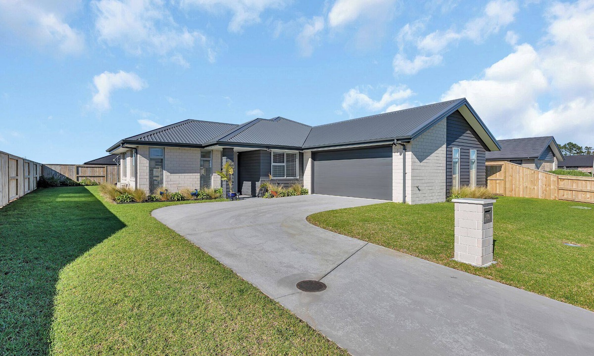 One Tree Point House | Serendipity - One Tree Point Holiday Home