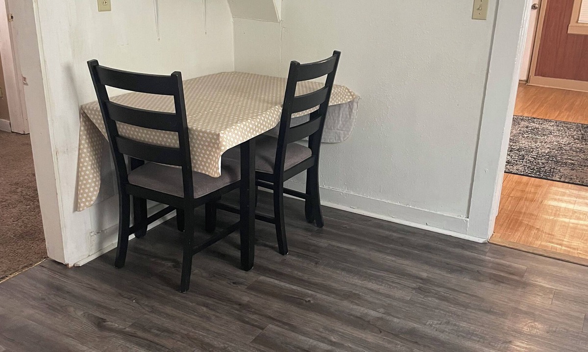 Stinnett House | Serene 2-bedroom house with AC in charming Stinnett