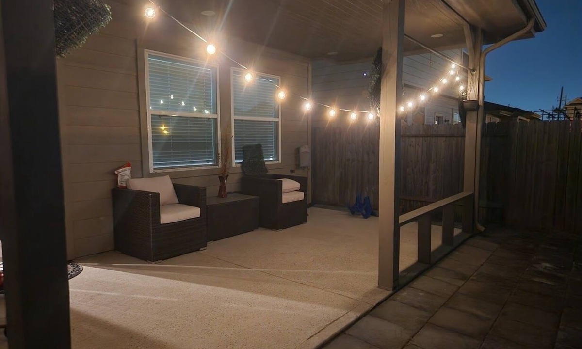 Clodine House | Serene 4-bedroom house with AC in vibrant Houston