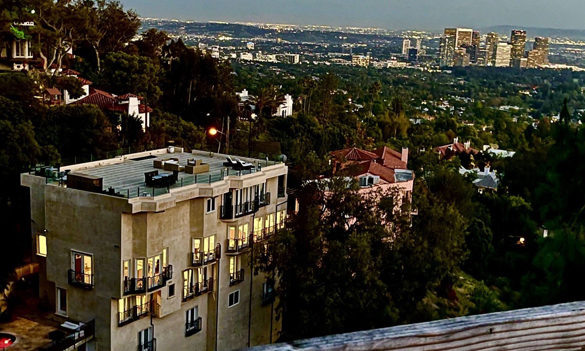 Beverly Hills House | Serene Beverly Hills Estate w/Gorgeous Views