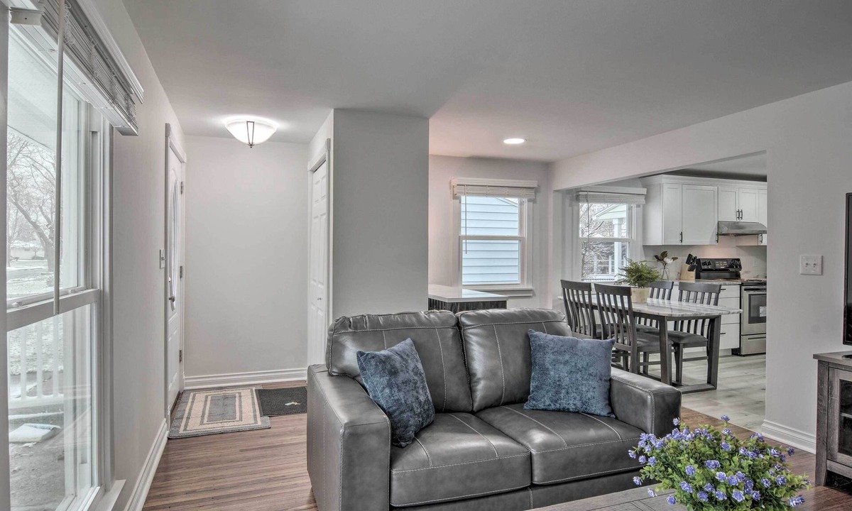 Amherst Cottage | Serene Buffalo Dwelling w/Backyard BBQ Patio