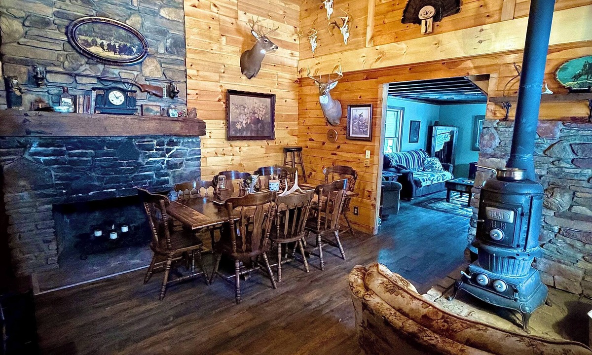 Shinglehouse Cabin | Serene Cabin Retreat on 82 private acres. Pet friendly