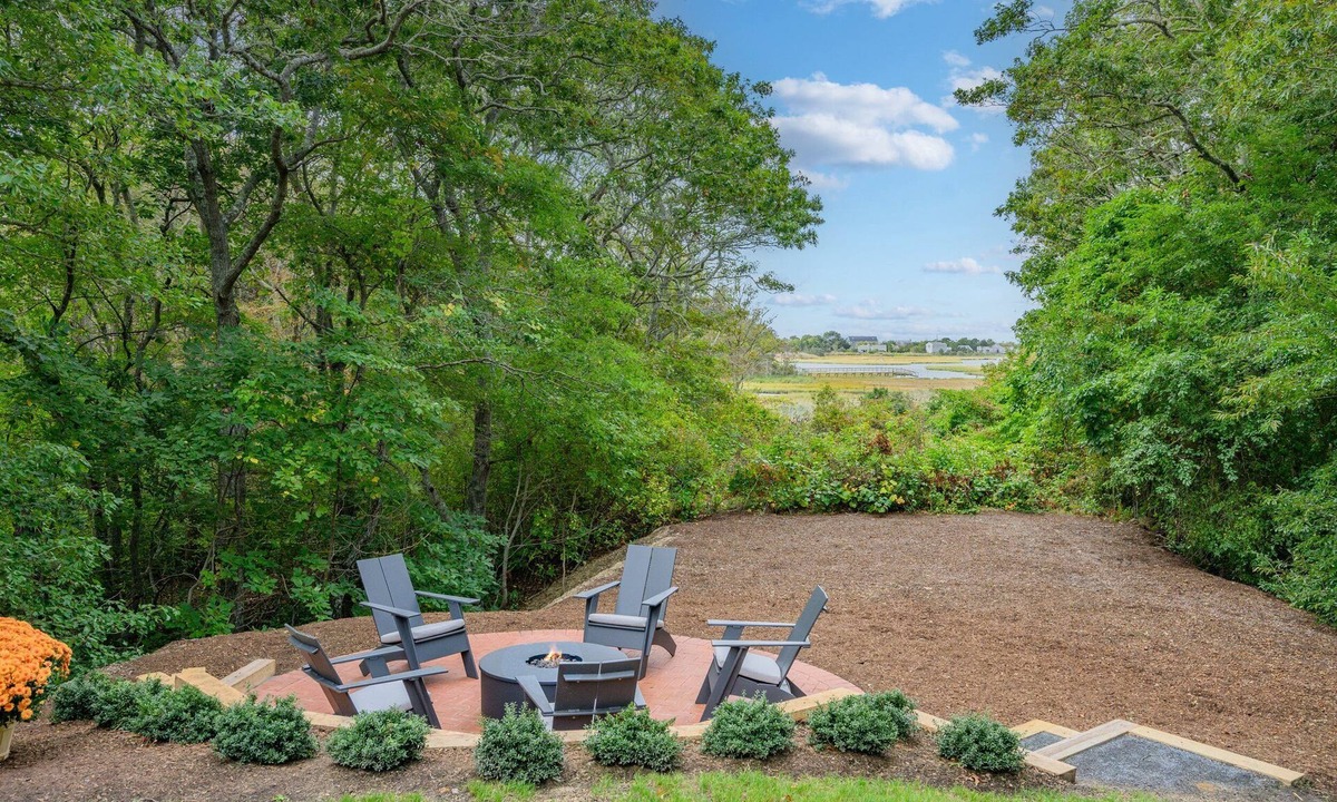 West Hyannisport House | Serene Cape Cod Retreat with Lake Views & Fire Pit