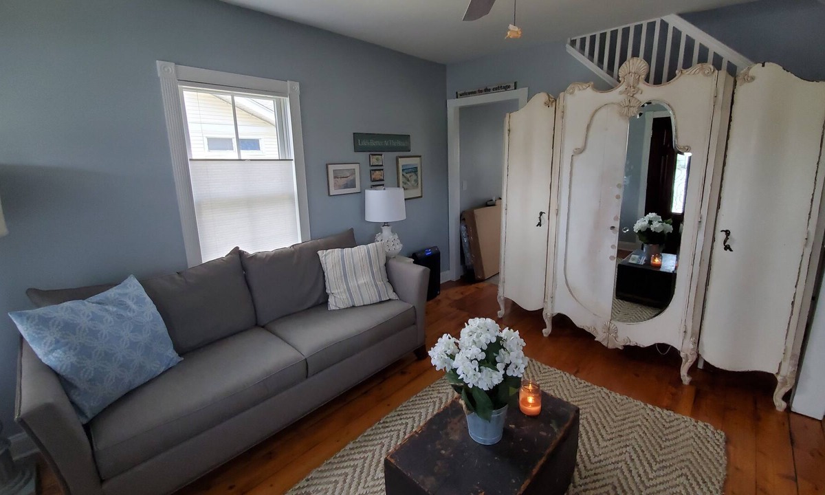 Ocean Grove Cabin | Serene & Charming Victorian Cottage