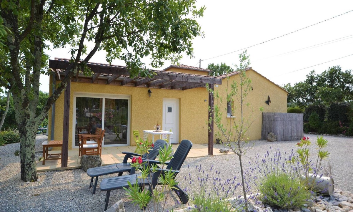 Largentiere House | Serene Couple’s Getaway Home