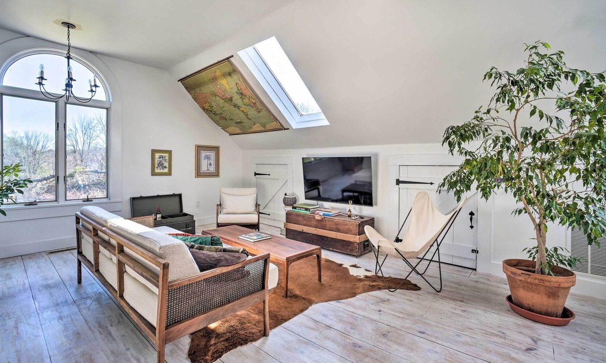 North Egremont Cottage | Serene Great Barrington Cottage with Fire Pit!