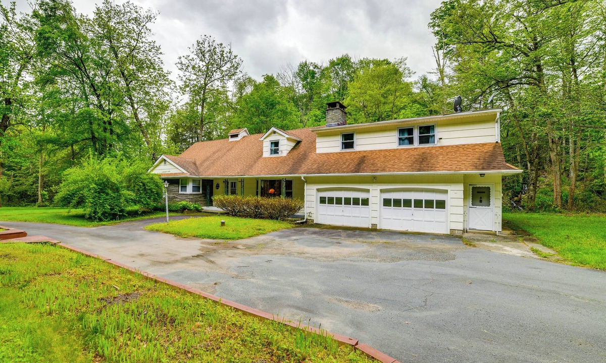 Roscoe Apartment | Serene Home w/On-Site Brook in Callicoon Center
