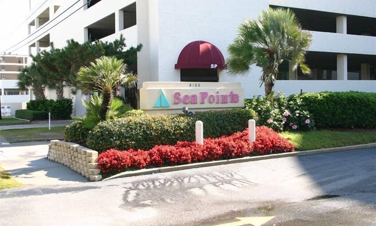 North Myrtle Beach Condo | Serene Oceanfront Getaway Cherry Grove (North Myrtle Beach)3BR