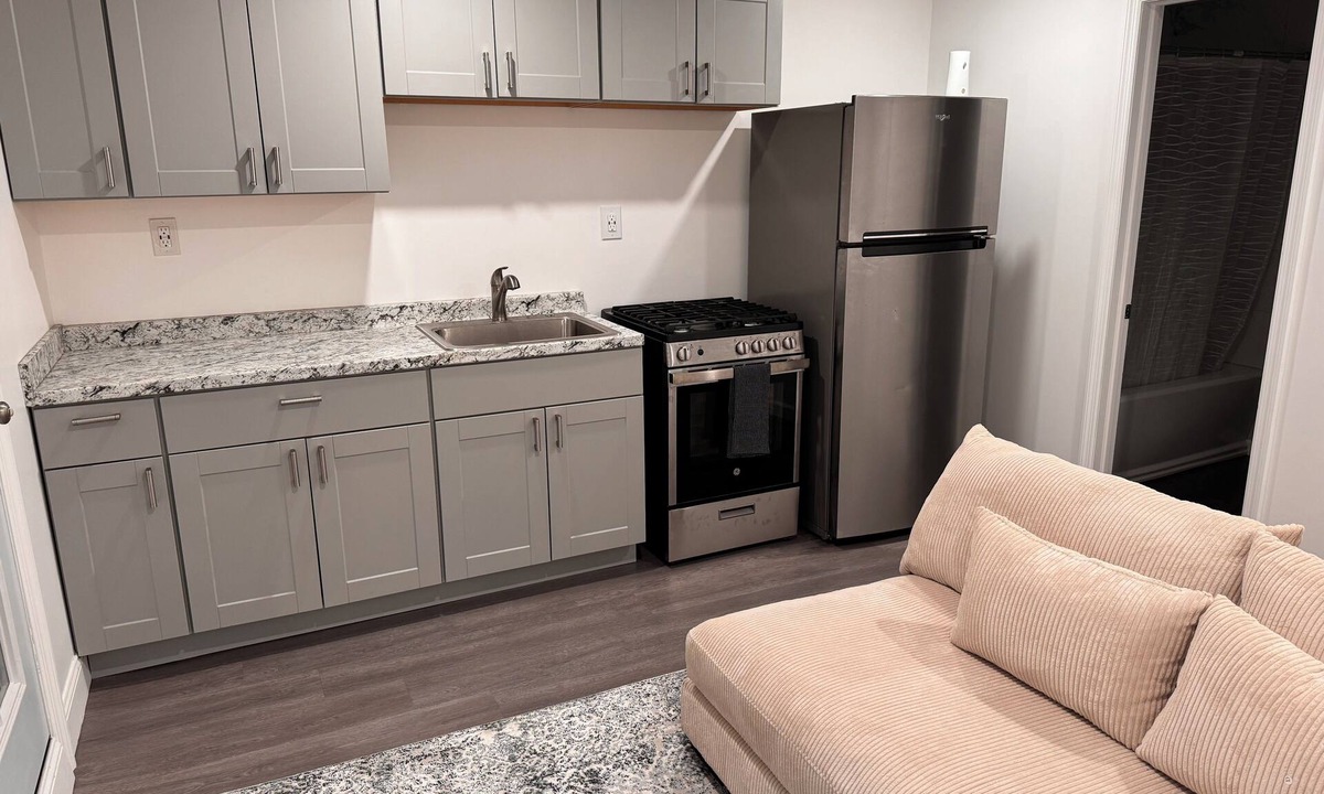 Deer Park House | Serene One bedroom retreat