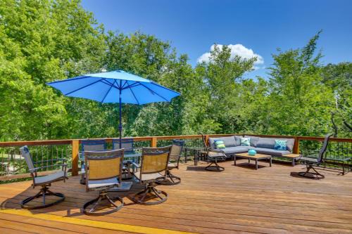 Pacific House | Serene Pacific Getaway Deck, Grill and Fire Pit!