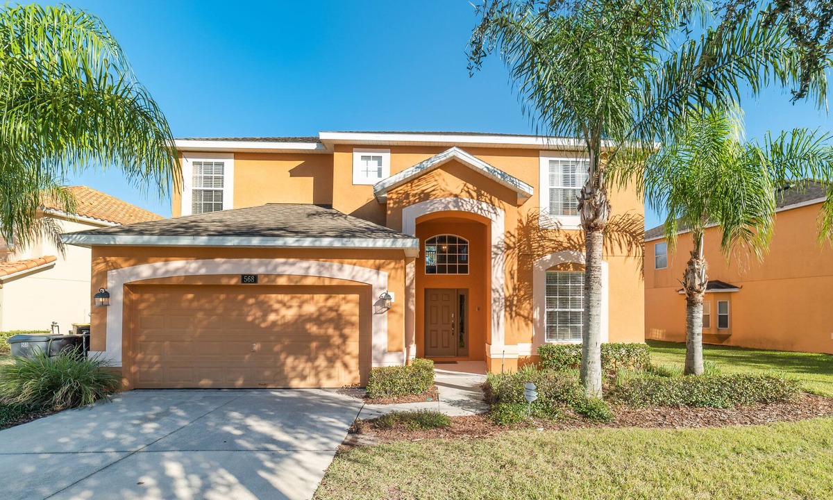 Watersong House | Serene Pool Home Overlooking Conservation Area 🌳🏊‍♂️