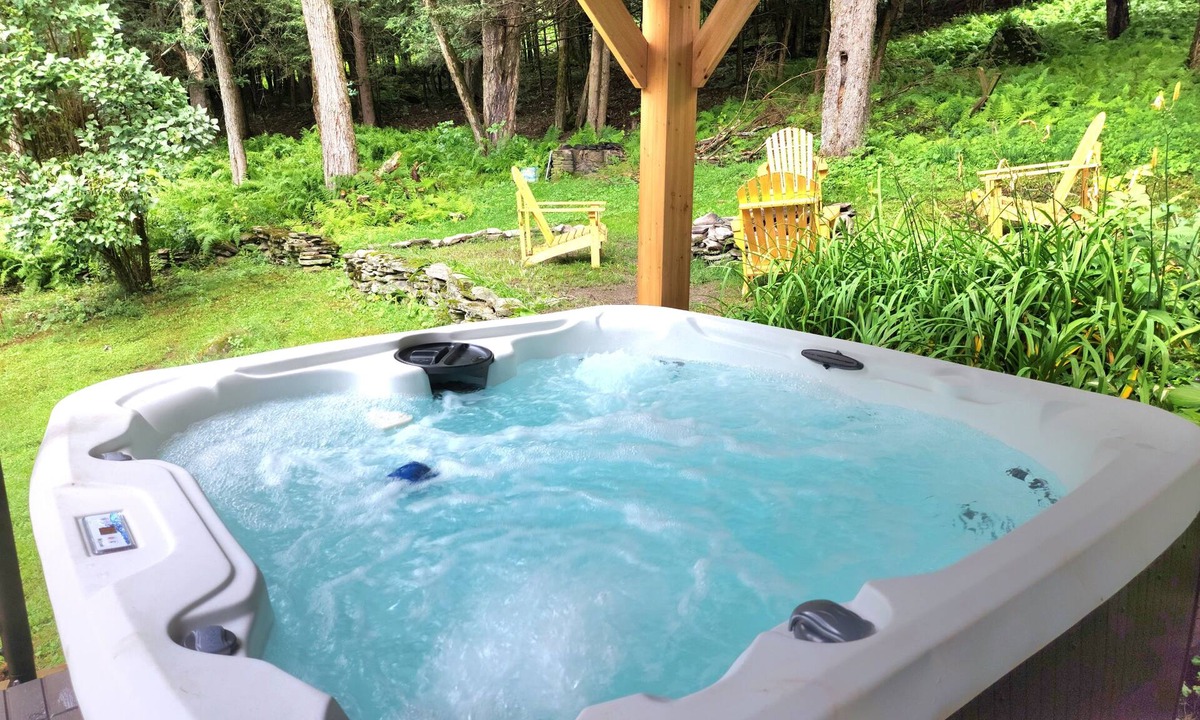 Arkville House | Serene Private Mountain Retreat, Hot Tub for 6, Firepit, Stunning Views and more