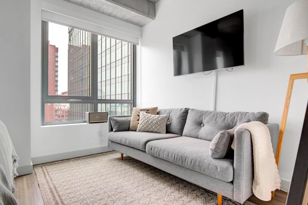 MIT Apartment | Serene Studio Kendall Sq Gym nr MIT BOS-40