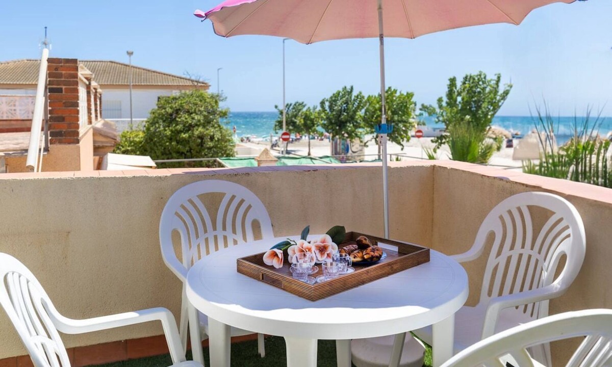 Torre de la Horadada Apartment | Serene Tide Villa by Fidalsa
