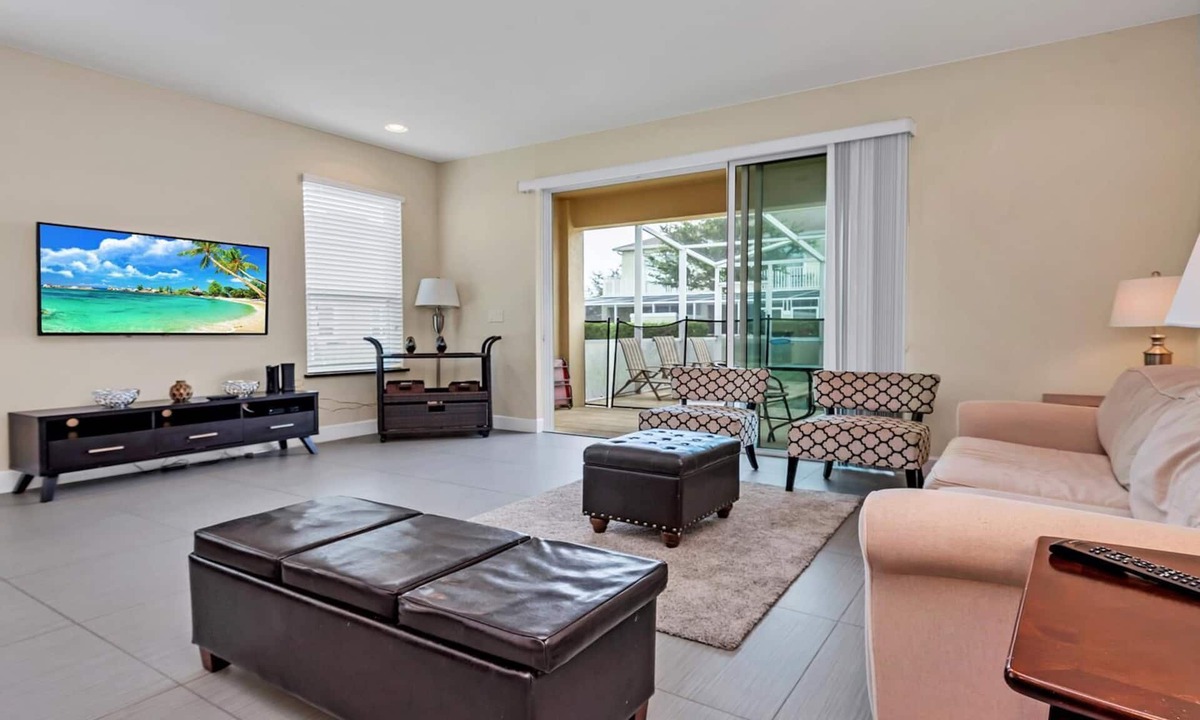 Clear Creek House | Serenity - 3 Bed 3 Baths Townhouse