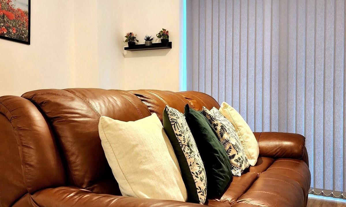 Barking Apartment | Serenity Apartment