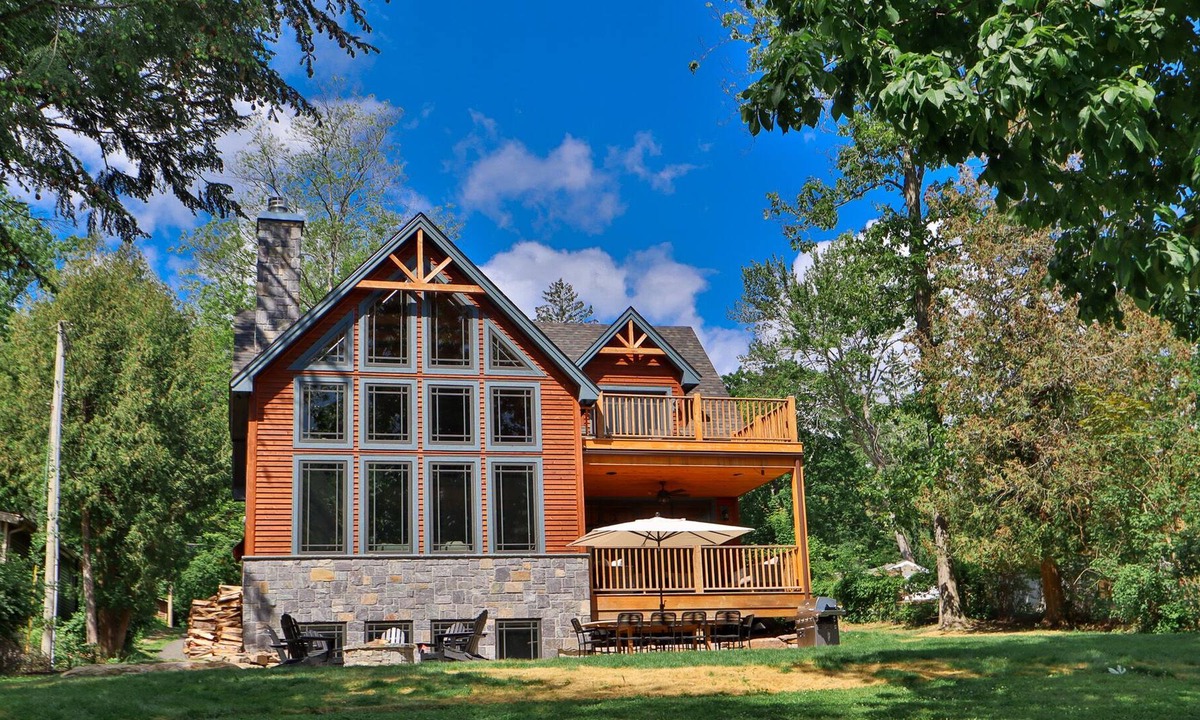 Lake George House | Serenity Bay