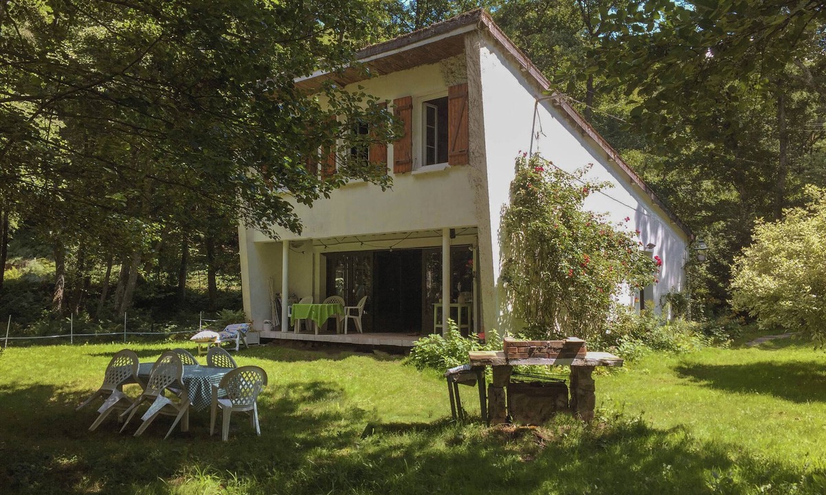 Quarre-les-Tombes House | SERENITY CALM NATURE