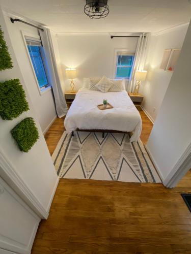Owosso Apartment | Serenity on State St
