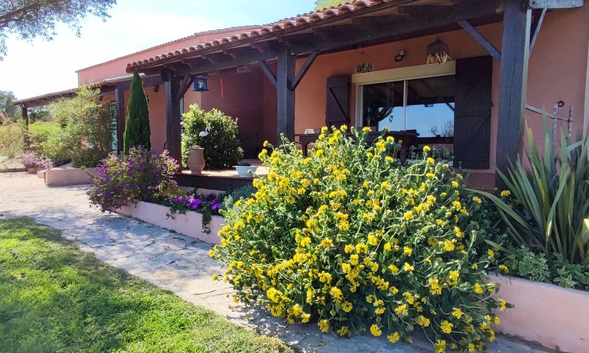 Bouzigues Cottage | Serenity overlooking the Etang de Thau