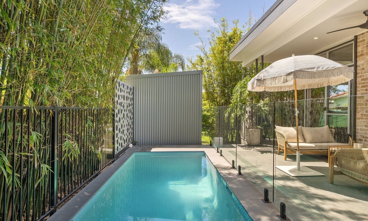 Scarborough House | "Serenity & Poolside Sun" -
