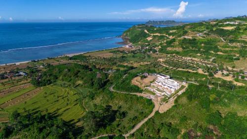 Selong Belanak Hotel | Sereno Lombok Resort