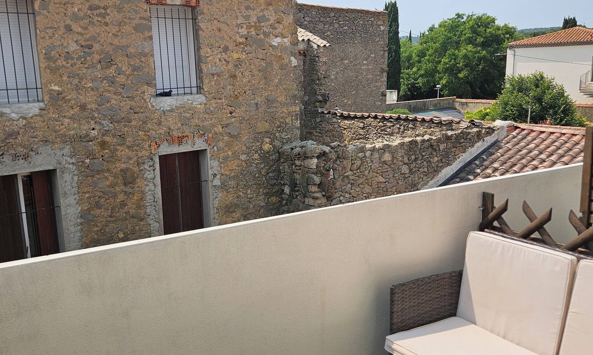 Lezignan-Corbieres House | Serge le Belge