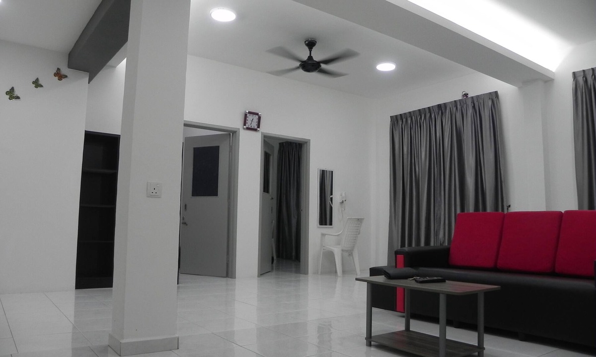 Krubong Apartment | Seri Bayan Stay99 (max 11 pax)