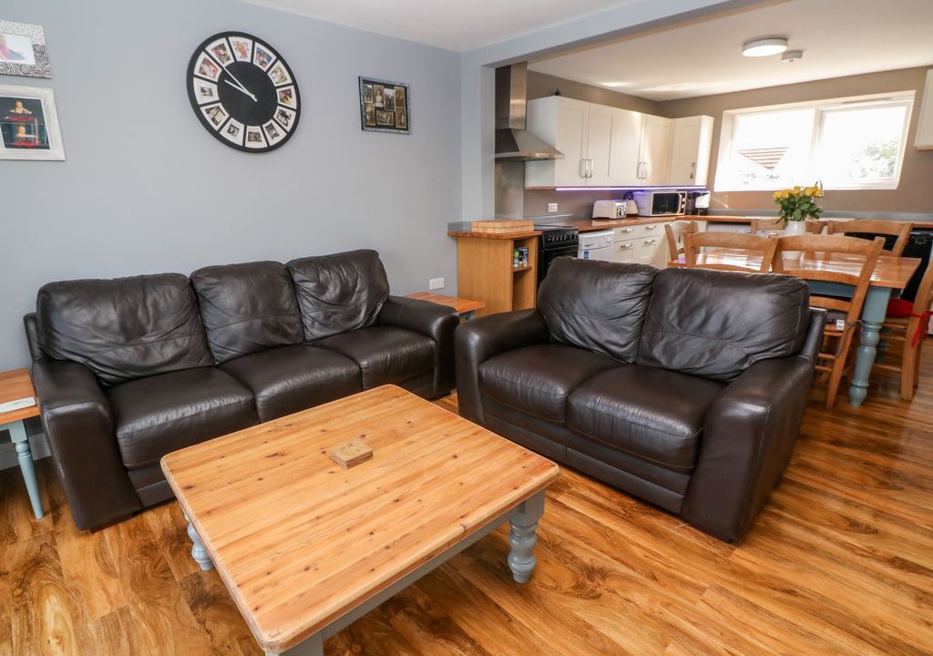 Mullion Cabin | Serpentine, MULLION