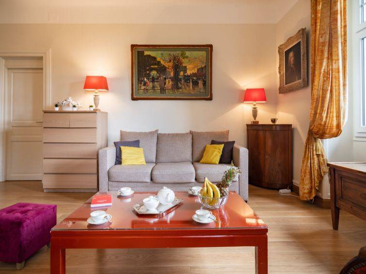 Biarritz Apartment | SERRANO