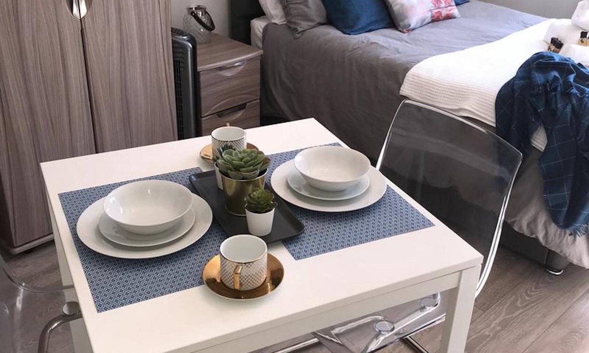 Reading Apartment | Serviced Apartment 1 Helena