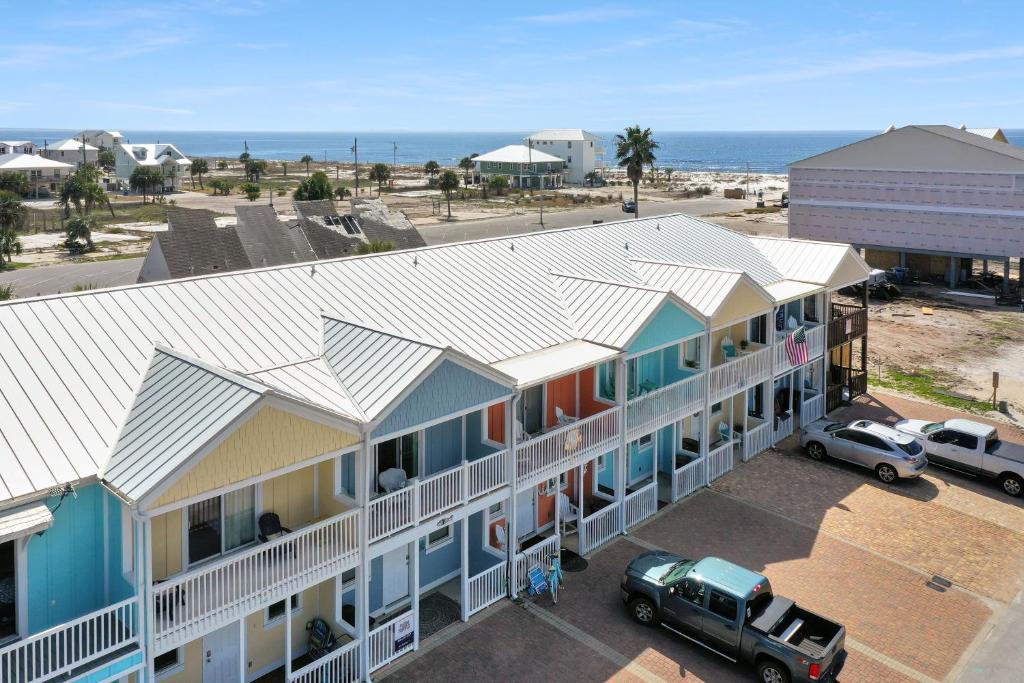 Mexico Beach Apartment | Set Sail at 7 by Pristine Properties
