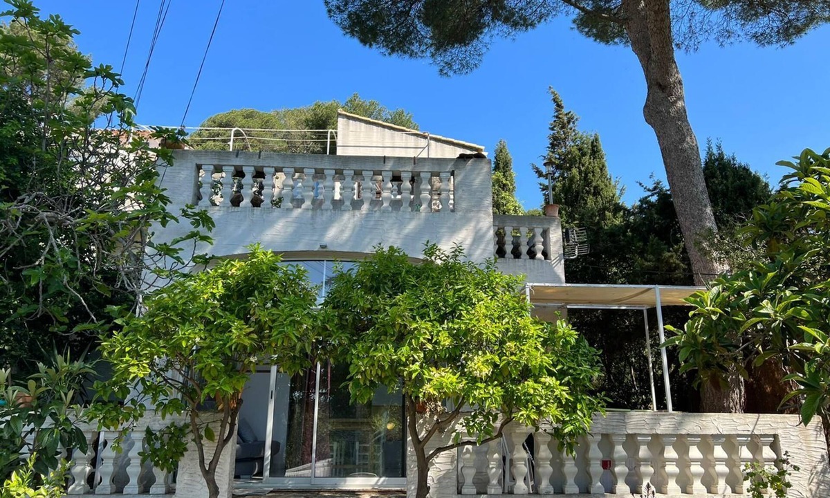 Sete Apartment | Sete Saint Clair apartment f2 35m2 quiet and nature