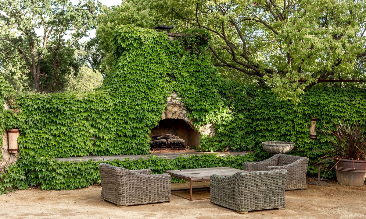 Sonoma Bed & Breakfast | Seven Branches Venue and Inn