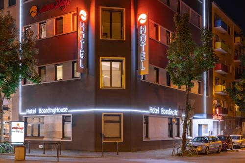 Schwetzingerstadt/Oststadt Apartment | sevenDays Hotel BoardingHouse Mannheim