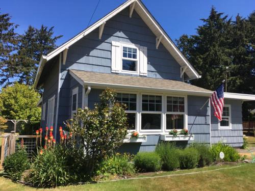Gearhart House | Seventh Street Cottage