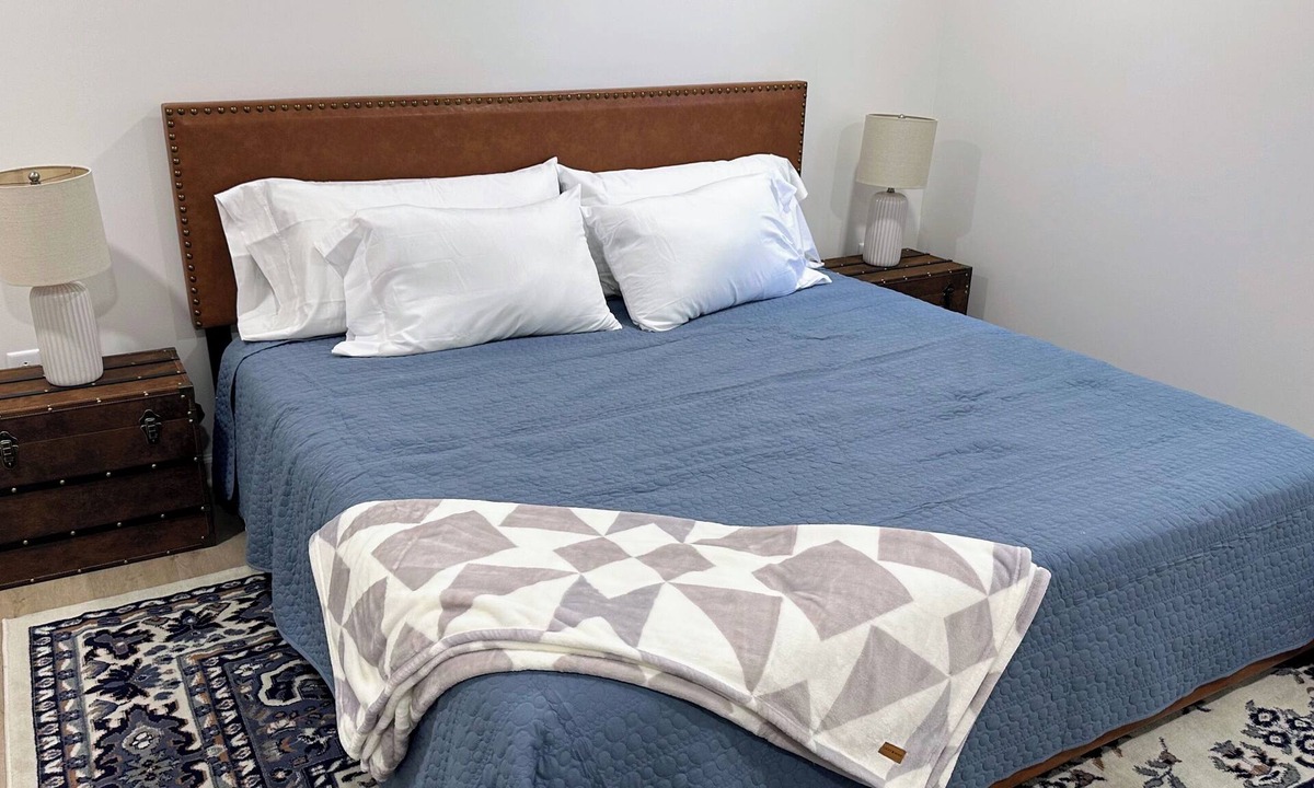 Hamilton House | Sewing Serenity A - NEW 2 BR Home in Quilt Town