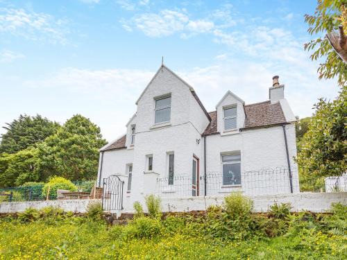 Waternish House | Sgath Na Craig