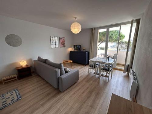 Saint-Hilaire-de-Riez Apartment | SH210-09D - Appart Studio cabine 4 couchages SAINT HILAIRE DE RIEZ