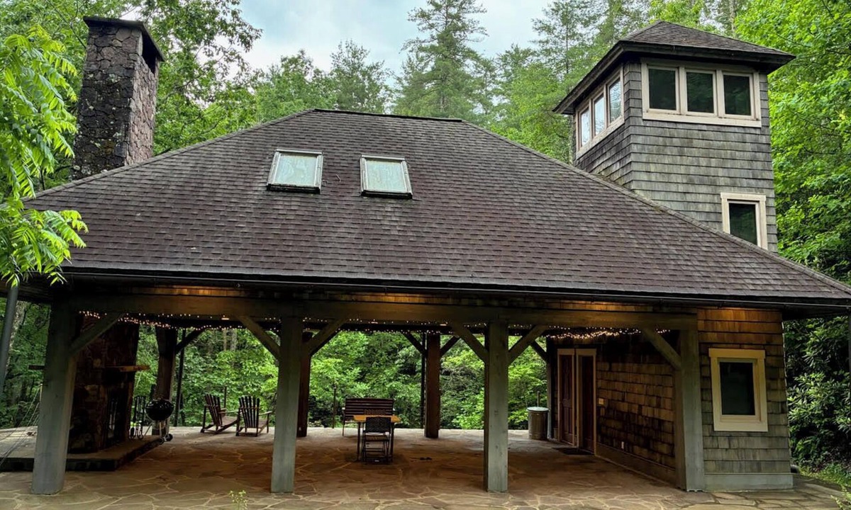 Wiley House | Shadow Rock at Splendor Mountain Estate