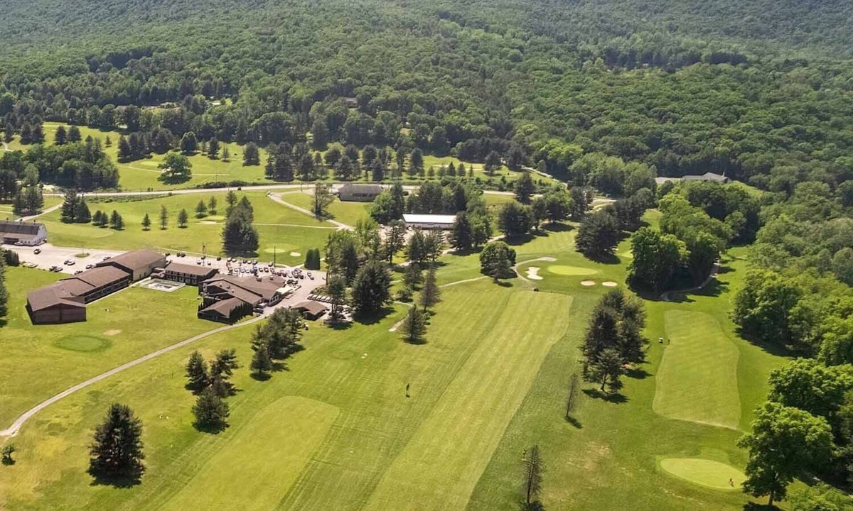 Tunkhannock Hotel | Shadowbrook Resort