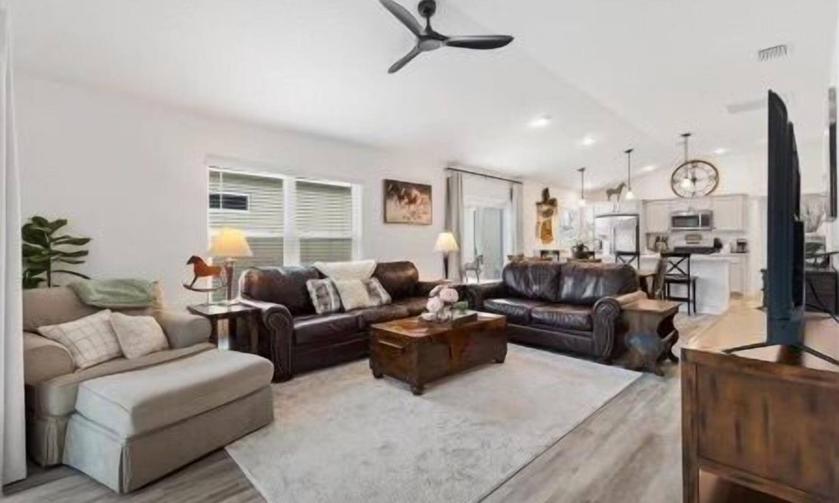 Sumter County House | Shady Pastures - Pet Friendly One Dog 3/2 in The Village of Shady Brook, The Villages, FL